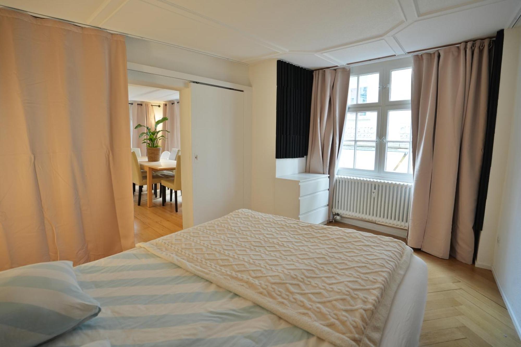 Cozy City Center, 4 Bedroom- 120Sq, 5Min Walk To Main Station バーゼル エクステリア 写真