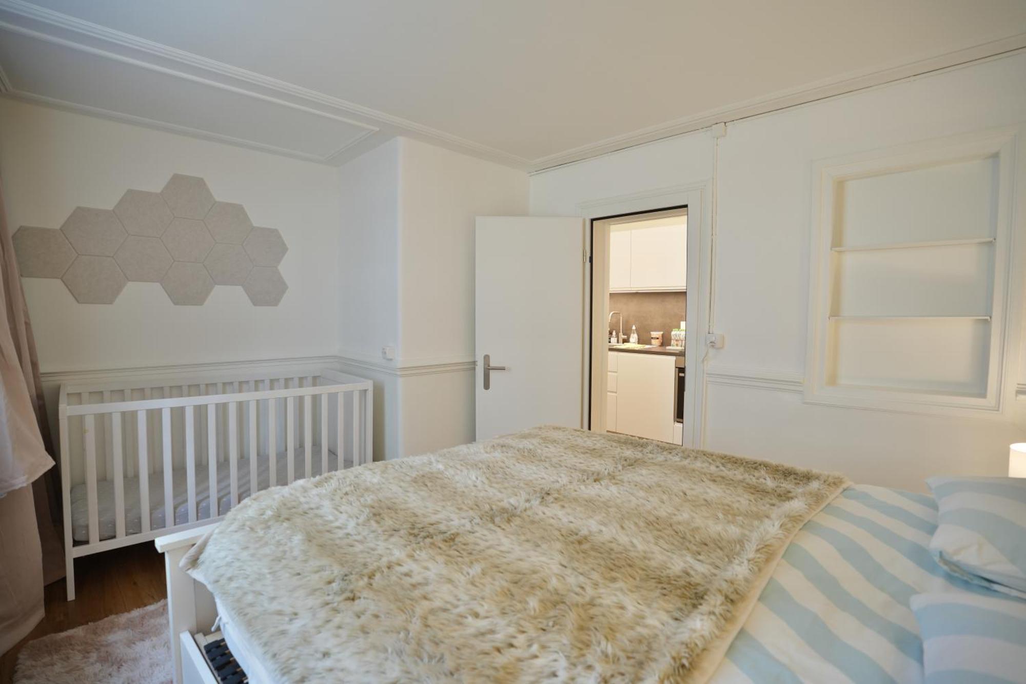 Cozy City Center, 4 Bedroom- 120Sq, 5Min Walk To Main Station バーゼル エクステリア 写真